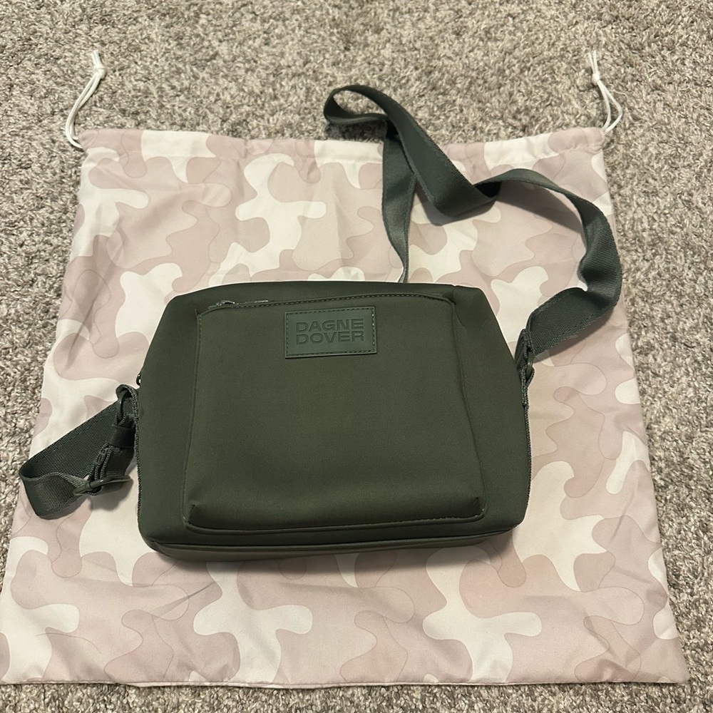 Dagne Dover Dark Green Men's Belt Bag
